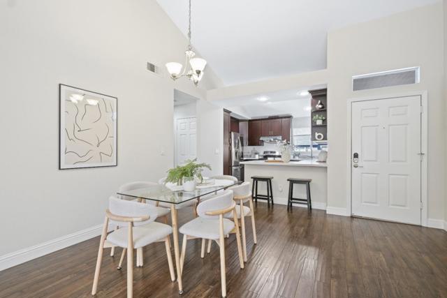 1735 Parkview Green Circle, San Jose CA: https://media.crmls.org/mediaz/10201549-b5c4-4d0d-bda0-def4b02277ae.jpg