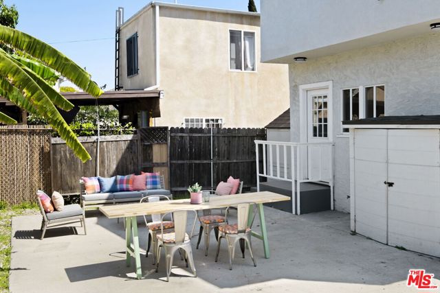 1231 E 47th Place, Los Angeles, CA 90011 Listing Photo  42