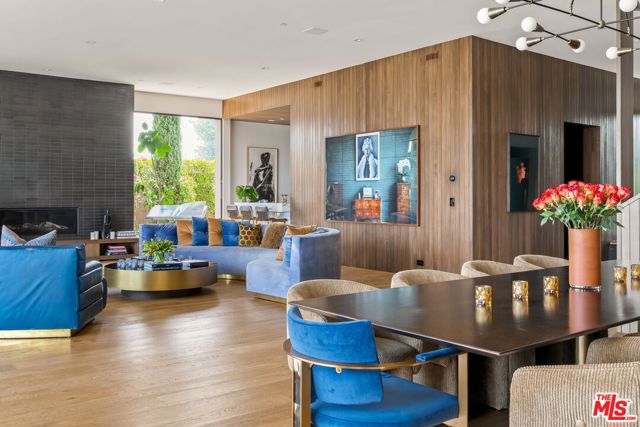 1030 Somera Road, Los Angeles CA: https://media.crmls.org/mediaz/1020d30e-f14f-49bc-99df-3de9b0f04bed.jpg