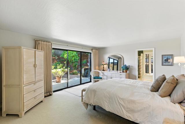 2935 Sherwood Drive, San Carlos CA: https://media.crmls.org/mediaz/1021560b-d0ac-4d1d-a28f-84bf9d838907.jpg