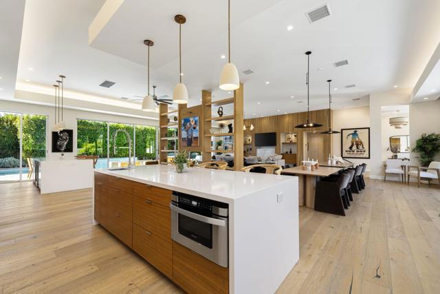 75690 Fairway Drive, Indian Wells CA: https://media.crmls.org/mediaz/102163cf-8f18-4027-8bd1-40f00c5f3b55.jpg
