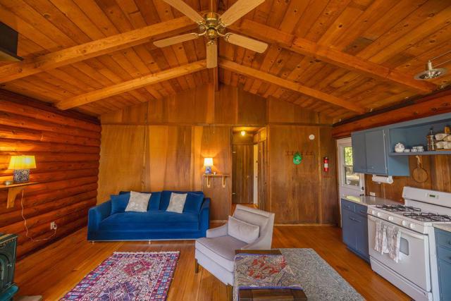 36865 Dormody Road, Carmel CA: https://media.crmls.org/mediaz/10223807-1571-4ed1-8632-5edf0085b0d6.jpg