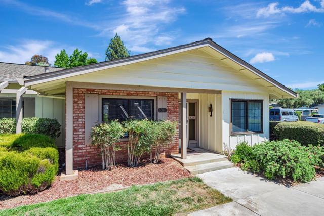 5090 Cribari Place, San Jose CA: https://media.crmls.org/mediaz/10236c76-1047-4280-a367-fa340fe412ee.jpg