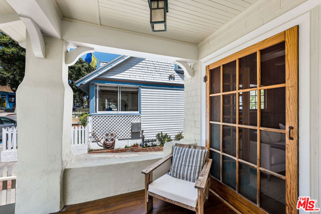126 Fraser Avenue photo 8