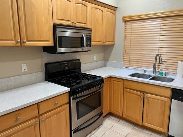 13286 Kibbings Rd., San Diego CA: https://media.crmls.org/mediaz/10265840-88d7-4f47-972d-a3094852d237.jpg