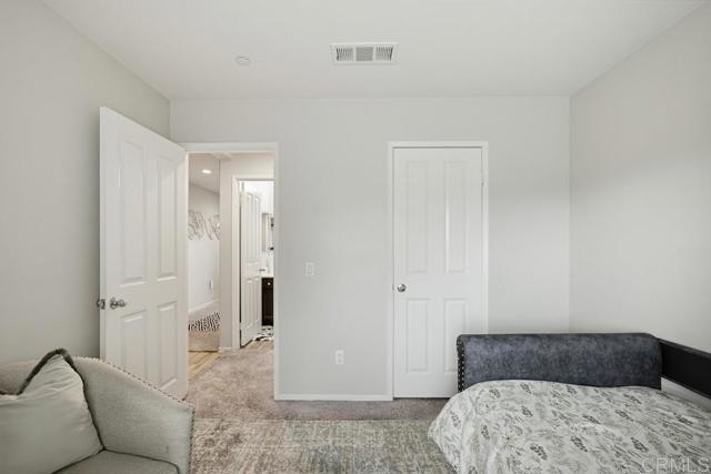29425 Hazel Ln, Lake Elsinore, CA 92530 photo 11