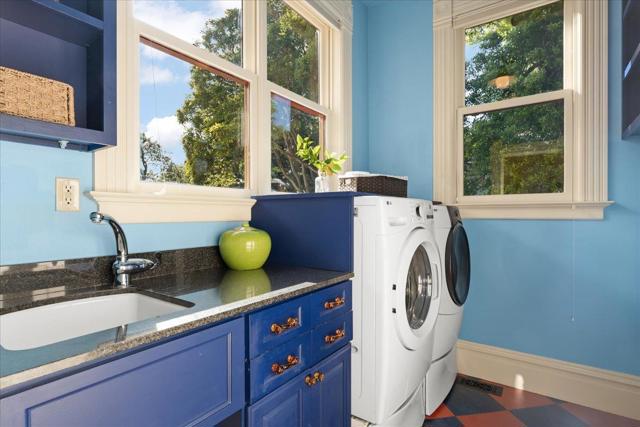311313 Ocean View Avenue, Santa Cruz CA: https://media.crmls.org/mediaz/10271495-f702-45f5-a142-70d0ad68ccb4.jpg