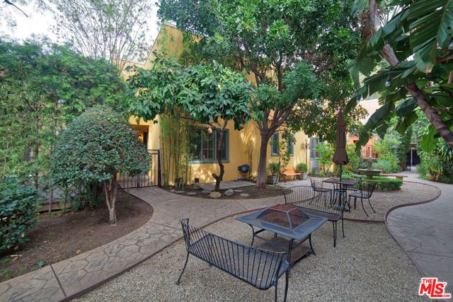 2044 2046 N Highland Avenue, Los Angeles CA: https://media.crmls.org/mediaz/1029cbb1-6928-4f50-b3af-2e805c0d7060.jpg