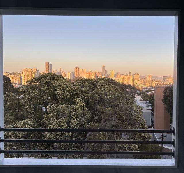 1800 Turk Street, San Francisco CA: https://media.crmls.org/mediaz/102a17ef-2014-4b47-9b3a-8cf19bb48997.jpg