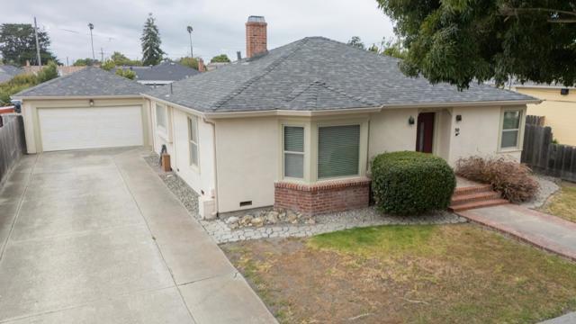 30 Catalina Avenue, Salinas CA: https://media.crmls.org/mediaz/102a9bf2-bf27-43bb-bf27-41b0afb79777.jpg