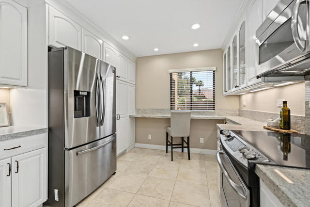 49165 Quercus Lane, Palm Desert, CA 92260