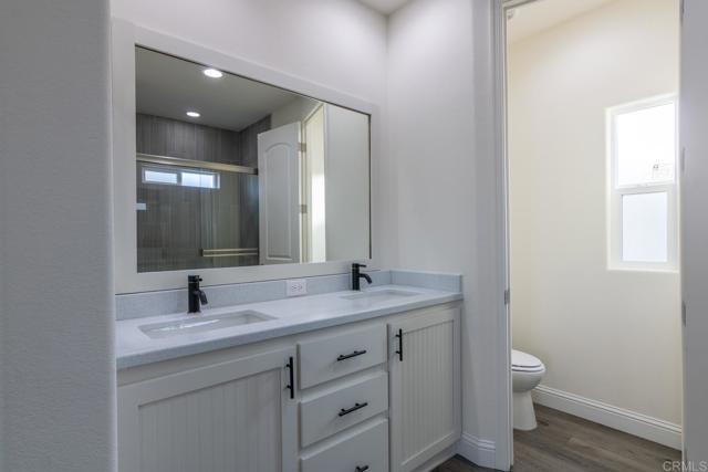 Detail Gallery Image 23 of 36 For 245 W Bobier Dr #51,  Vista,  CA 92083 - 2 Beds | 2 Baths