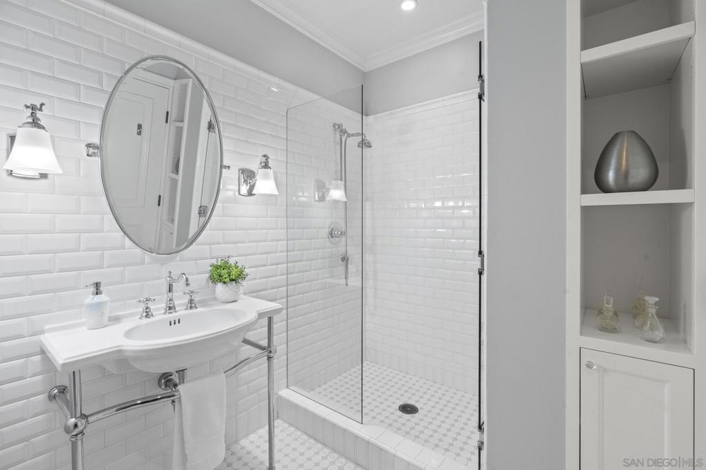 MLS #250035031SD image #56