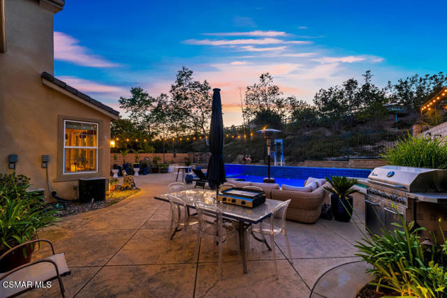 1877 Seasons Street, Simi Valley CA: https://media.crmls.org/mediaz/102cddc5-7ab4-4256-a603-58a3aac890b1.jpg