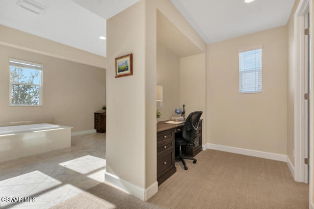 Image 47 of 93 For 6894 Copper Creek Place