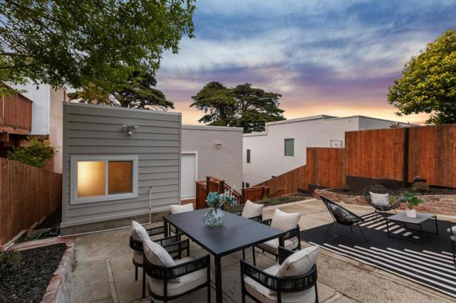 260 Curtis Street, San Francisco CA: https://media.crmls.org/mediaz/102dbc67-de57-4f50-abae-3684a9e67b51.jpg