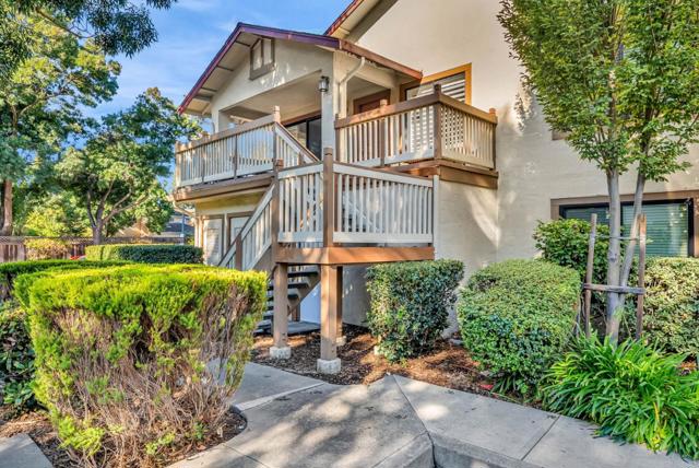 38784 Huntington Circle, Fremont CA: https://media.crmls.org/mediaz/102e9a5d-e72c-43ca-a805-0263a3682dc1.jpg