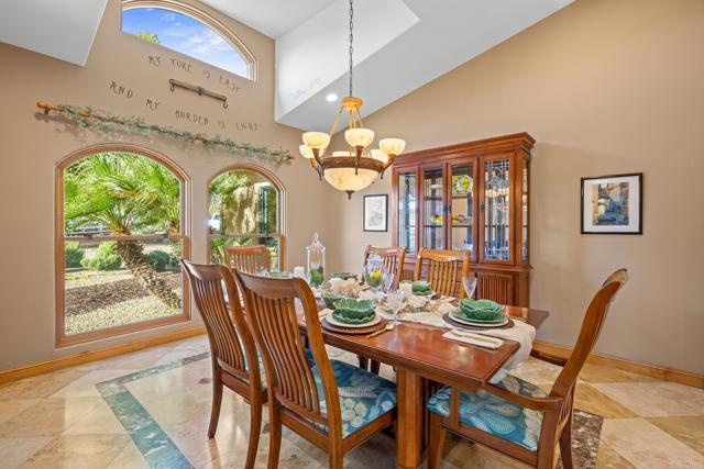 15636 Sage Hill Drive, Ramona CA: https://media.crmls.org/mediaz/102f06a8-67c8-49fc-be8e-afe35a3b2153.jpg