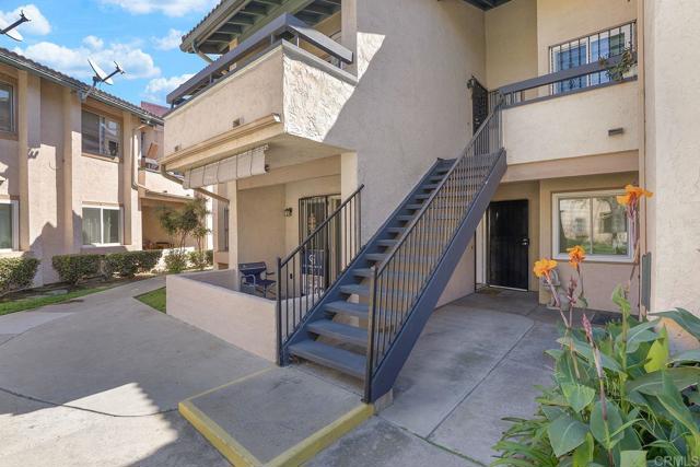 Detail Gallery Image 2 of 28 For 2045 Dairy Mart Rd #7,  San Diego,  CA 92173 - 1 Beds | 1 Baths