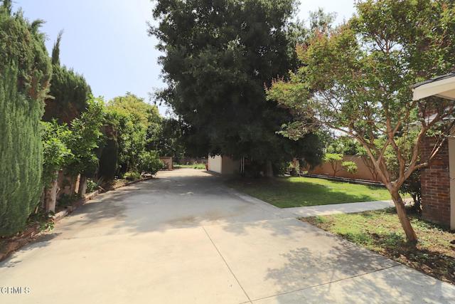 5026 Doreen Avenue, Temple City CA: https://media.crmls.org/mediaz/102faad8-3275-45d8-be97-890f2f926d38.jpg