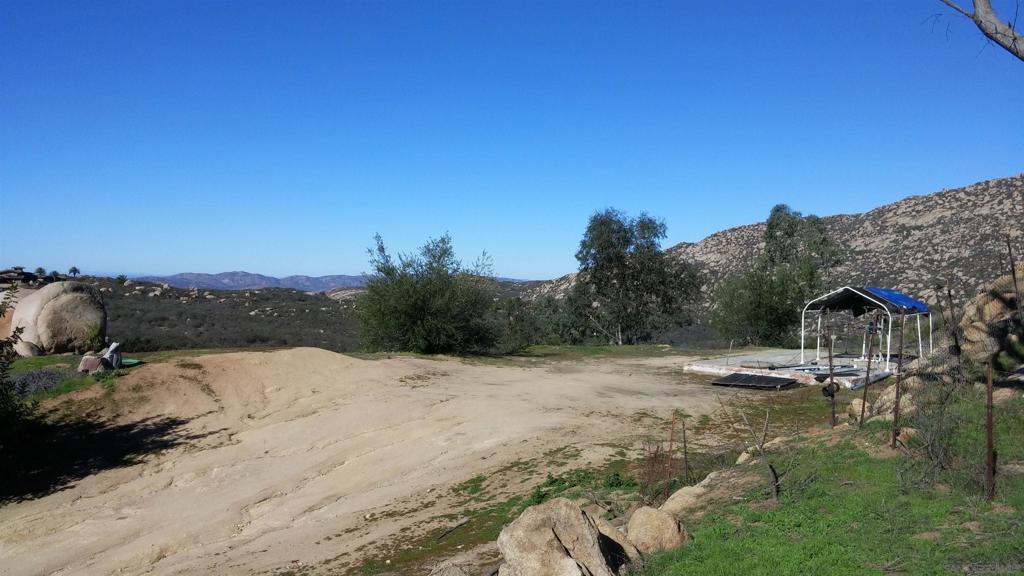 MLS #250037625SD image #21