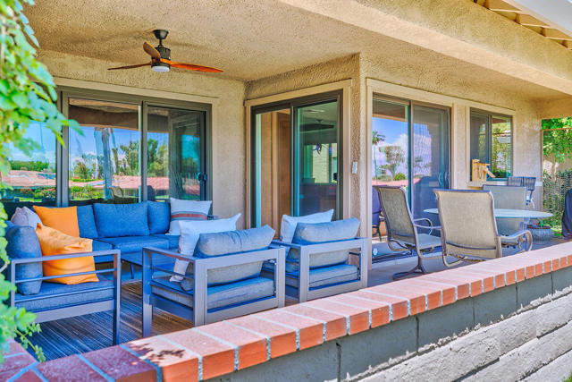 32 Presidio Place, Palm Desert CA: https://media.crmls.org/mediaz/1031fab7-4aca-44d9-aa53-e4988b0ee369.jpg