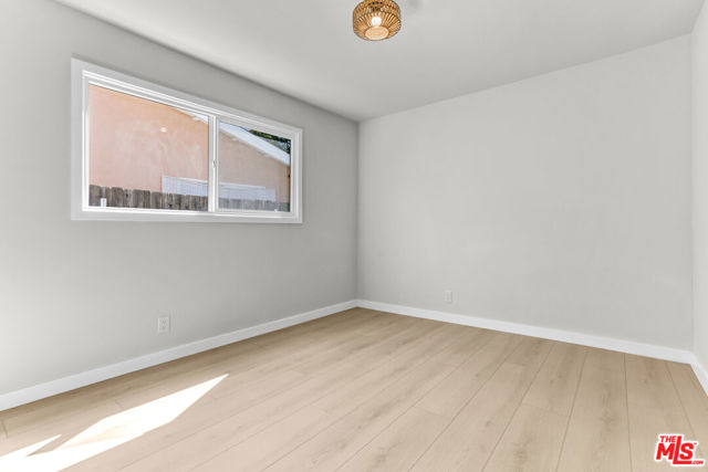 23335 Schoolcraft Street, West Hills CA: https://media.crmls.org/mediaz/103344da-70f0-4c30-936a-08ca9a3915fe.jpg