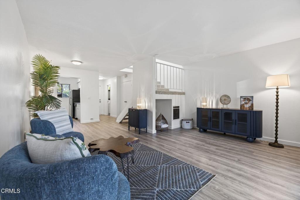 969 Miramonte Drive #5