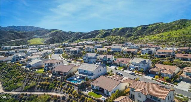 Detail Gallery Image 46 of 56 For 25160 Cypress Bluff Dr, Canyon Country,  CA 91387 - 4 Beds | 3/1 Baths