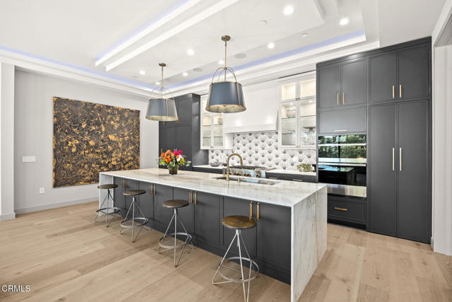 4828 Oakwood Avenue, La Canada Flintridge CA: https://media.crmls.org/mediaz/1033cbbe-2db3-4aaf-99fa-2f57e2620fe4.jpg