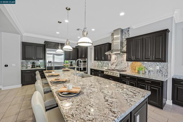 5057 Volterra Ct, Dublin CA: https://media.crmls.org/mediaz/1033fadb-b0c1-4b67-a007-0d9c8d2d8308.jpg