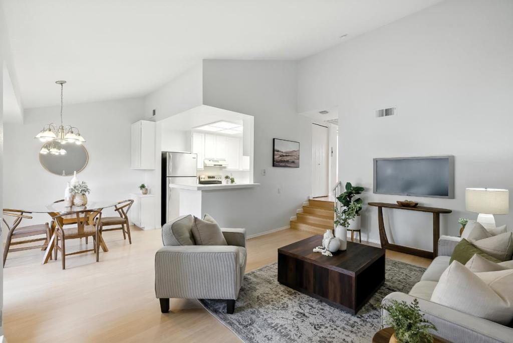 461 Costa Mesa Terrace #G