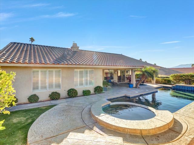 8567 Clubhouse Boulevard, Desert Hot Springs CA: https://media.crmls.org/mediaz/10346e97-c4d2-46f7-80c1-209b474b0544.jpg