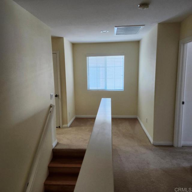 874 Via La Venta, San Marcos CA: https://media.crmls.org/mediaz/1034a300-288b-4277-8ebd-d753b0dc5027.jpg