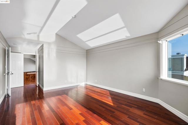 4730 Spinnaker Way, Discovery Bay CA: https://media.crmls.org/mediaz/1034da7e-0ba2-4297-a546-52e01db0dfe3.jpg