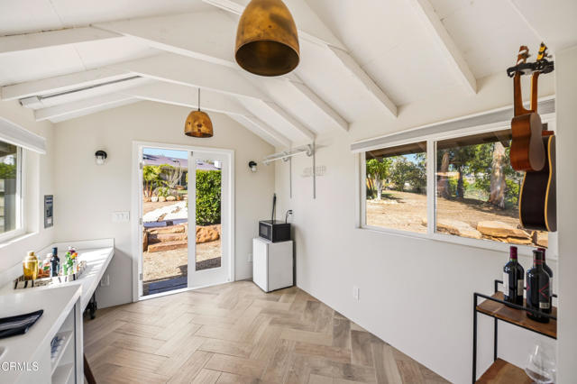 34 Vientos Road, Camarillo CA: https://media.crmls.org/mediaz/1035998e-cb23-40c3-9b93-68b8ac5c54a9.jpg