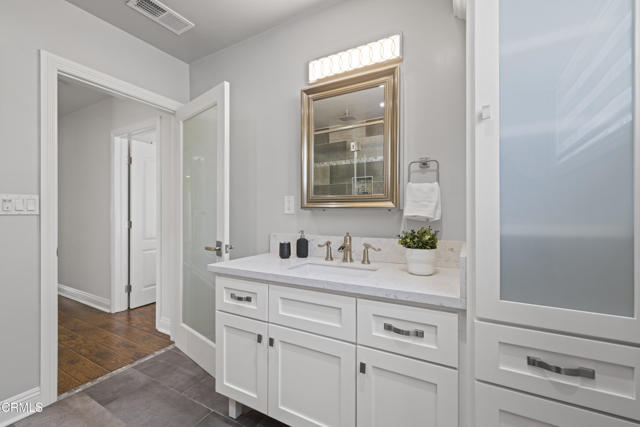 Detail Gallery Image 24 of 51 For 4961 Alcove Ave, Valley Village,  CA 91607 - 3 Beds | 2 Baths