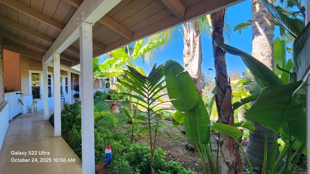 Detail Gallery Image 5 of 12 For 351 Sheila Ln, Fallbrook,  CA 92028 - 3 Beds | 2 Baths