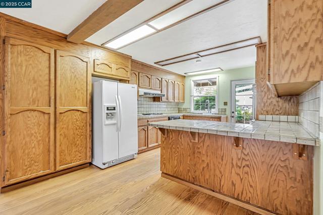 2435 Lunada Ln, Alamo CA: https://media.crmls.org/mediaz/1036f25a-a27d-49c9-ac01-50b2bbd99dcb.jpg