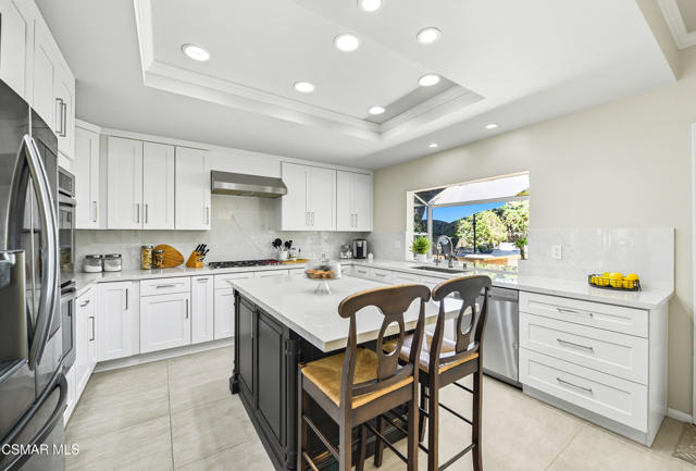 3128 Casino Drive, Thousand Oaks CA: https://media.crmls.org/mediaz/1037b863-a4a3-483e-be43-7ca51a3a18c5.jpg