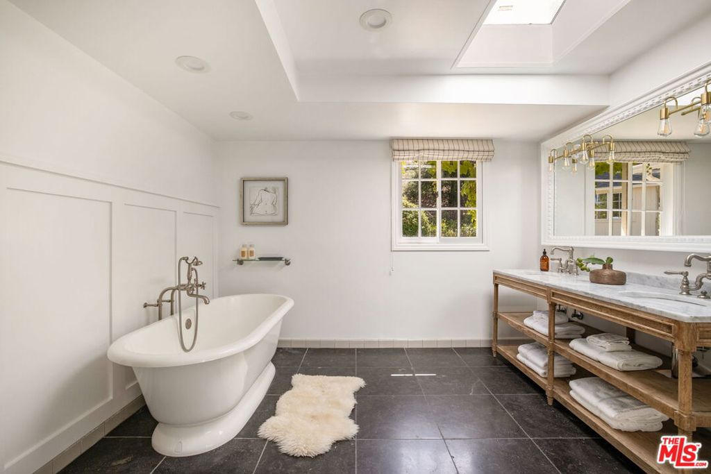 MLS #26863417 image #12
