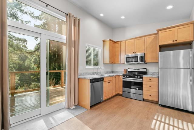 3580 Misty Lane, Aptos CA: https://media.crmls.org/mediaz/1037e26d-63c8-4c6f-aec4-61693a47aaeb.jpg