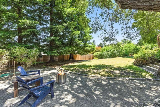 3795 Ralston Avenue, Hillsborough CA: https://media.crmls.org/mediaz/1037e5e7-4491-4862-890c-ad3fbe46c565.jpg