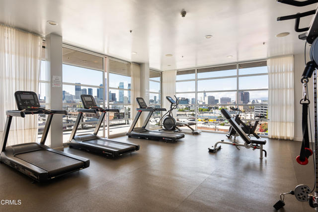 Detail Gallery Image 17 of 21 For 527 Molino St #108,  Los Angeles,  CA 90013 - 2 Beds | 1/1 Baths