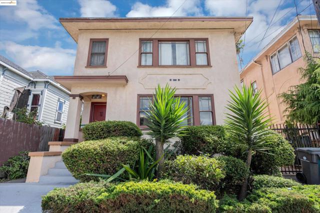 865 40th, Oakland CA: https://media.crmls.org/mediaz/1038c27f-1264-49d6-a498-22fe4a57a1ff.jpg