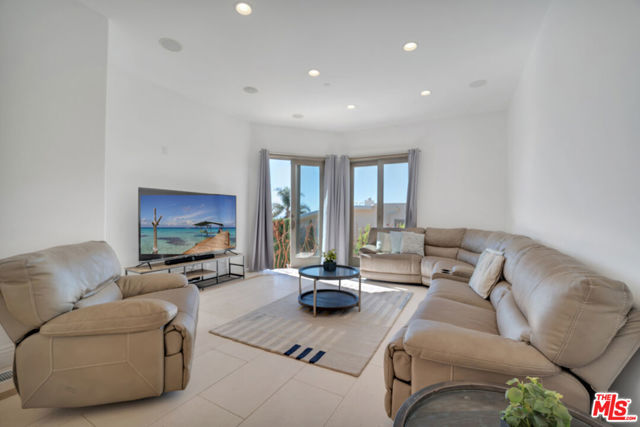 31739 Pacific Coast Highway photo 54