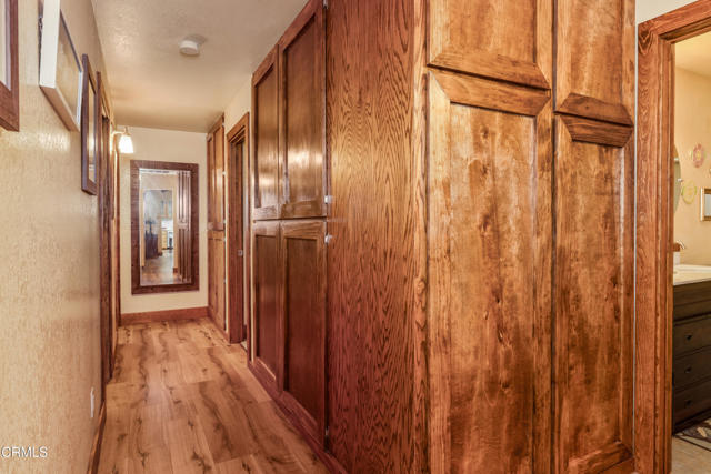 51793 Quail Ridge Road, Oakhurst CA: https://media.crmls.org/mediaz/103a02e6-b8e6-4c22-a4e6-f10855c0fca2.jpg