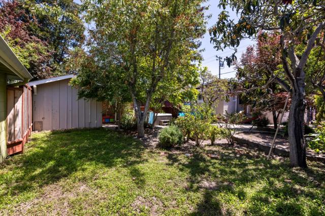 113 Washburn Avenue, Santa Cruz CA: https://media.crmls.org/mediaz/103af522-3347-4d0b-b273-d6cf0cf78b08.jpg