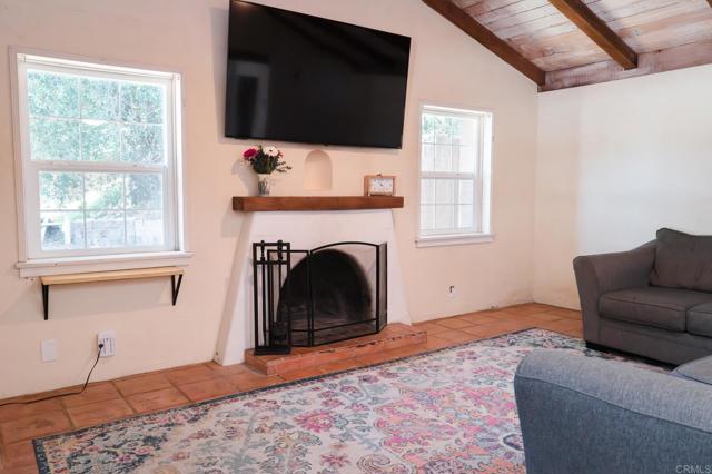 Detail Gallery Image 6 of 26 For 13965 Woods Valley Road, Valley Center,  CA 92082 - 3 Beds | 2 Baths