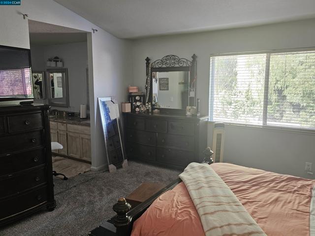 Image 25 of 37 For 4008 Galenez Way